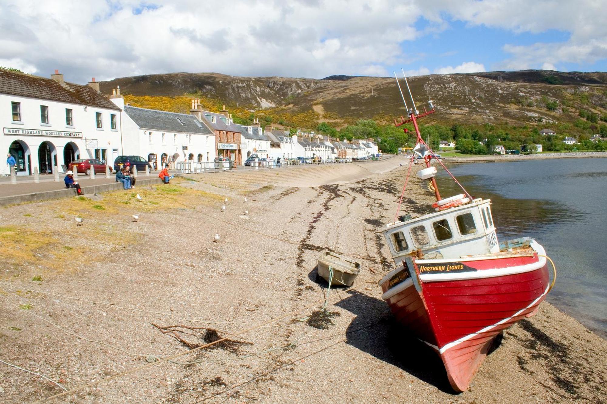 Ullapool Youth Hostel Екстериор снимка