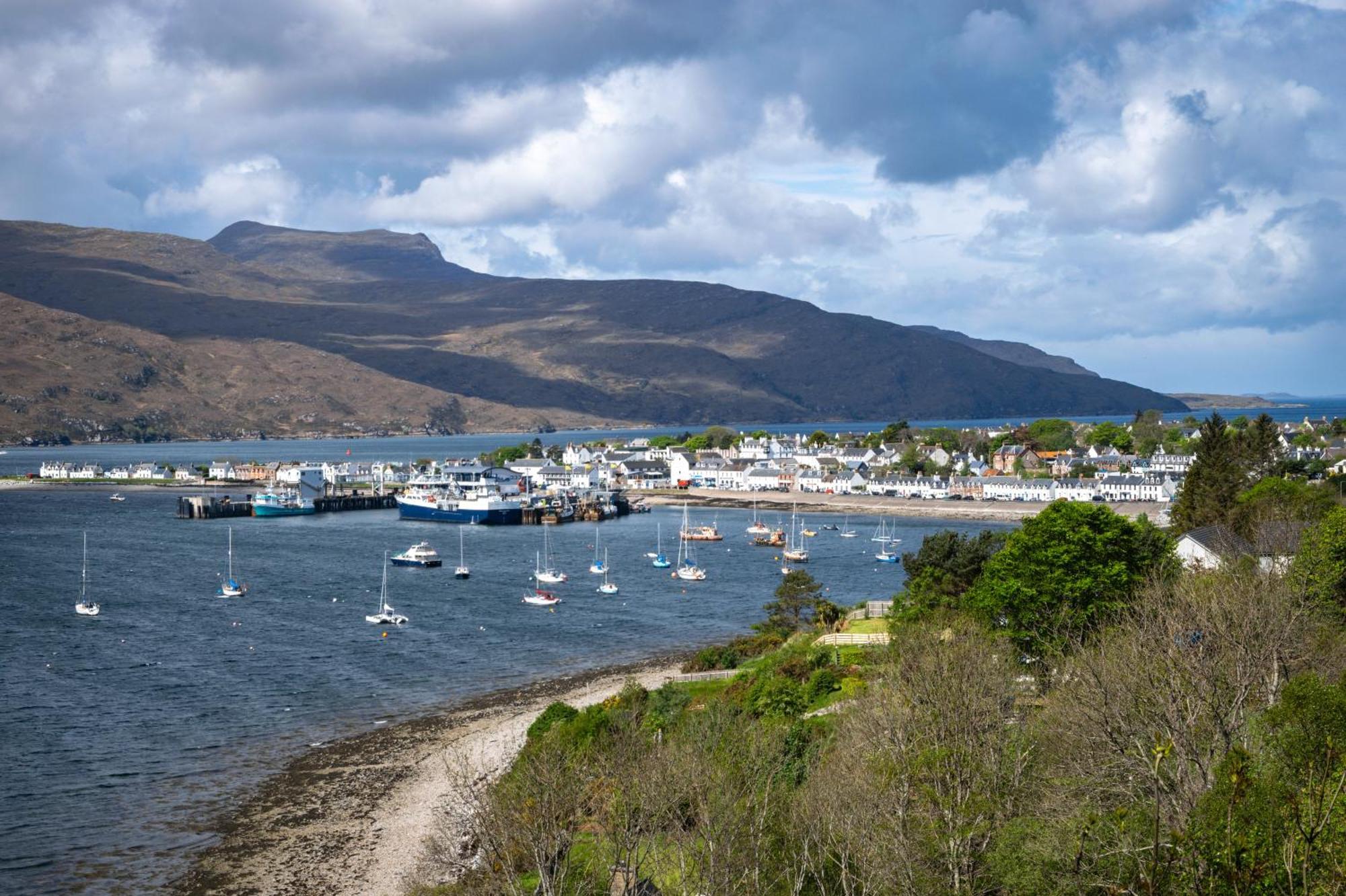 Ullapool Youth Hostel Екстериор снимка
