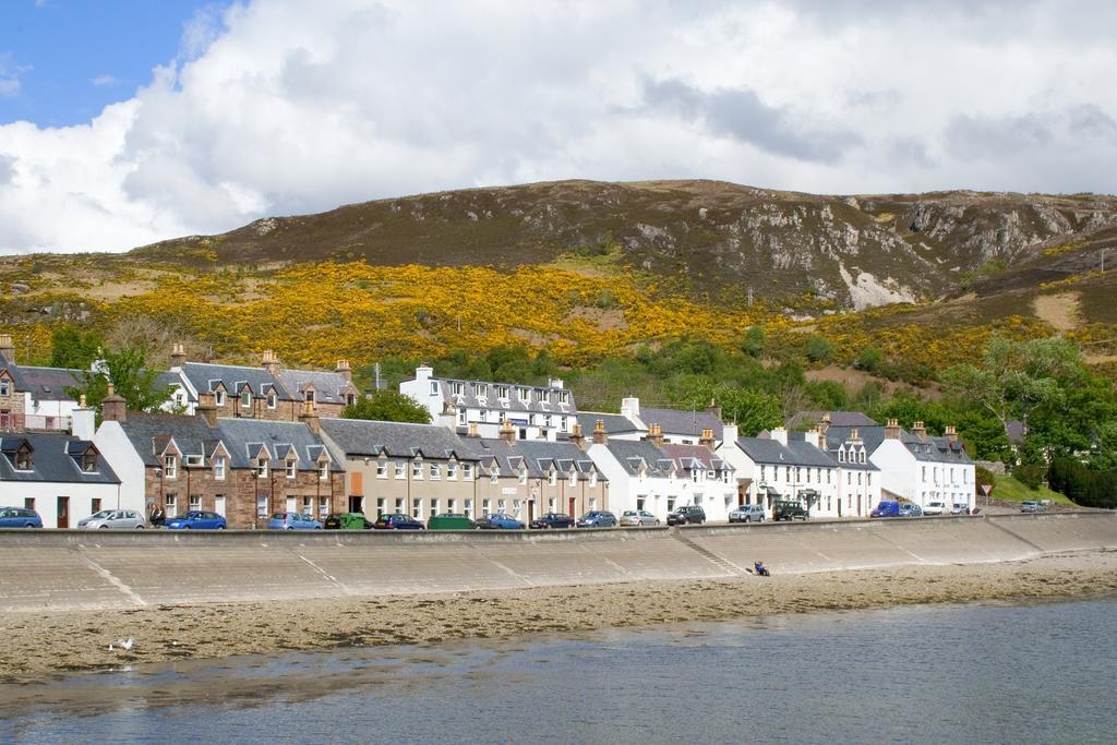 Ullapool Youth Hostel Екстериор снимка